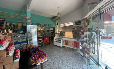 VENTA BLOCK PH  3 AMB + 2 LOCALES + GARAGE MERLO