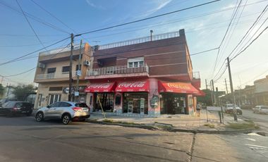 VENTA BLOCK PH  3 AMB + 2 LOCALES + GARAGE MERLO
