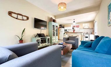 VENTA DUPLEX 3 AMB. PARQUE, QUINCHO APTO CREDITO