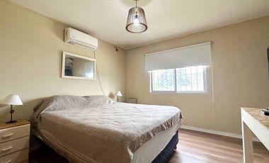 VENTA DUPLEX 3 AMB. PARQUE, QUINCHO APTO CREDITO