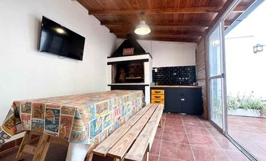 VENTA DUPLEX 3 AMB. PARQUE, QUINCHO APTO CREDITO