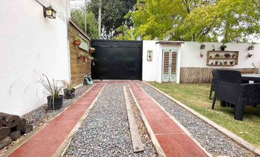 VENTA DUPLEX 3 AMB. PARQUE, QUINCHO APTO CREDITO