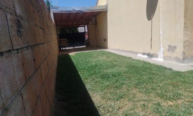 VENDE CASA 3 AMB + UN DEPTO 2 AMB. CAMPANA