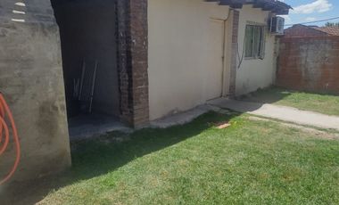 VENDE CASA 3 AMB + UN DEPTO 2 AMB. CAMPANA