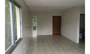 Monoambiente en alquiler, con balcón con parrilla