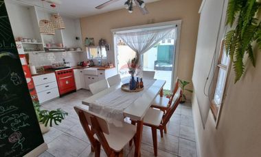 VENTA DUPLEX 3 AMB COMPLEJO CERRADO QUILMES OESTE