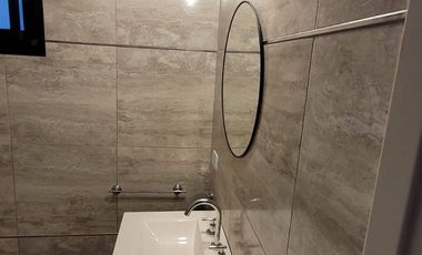 VENTA CASA 4 AMBIENTES CON COCHERA EN QUILMES