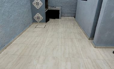 VENTA CASA 4 AMBIENTES CON COCHERA EN QUILMES