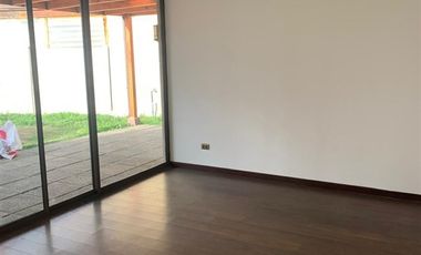 Casa en Arriendo en Condominio Los Poleros