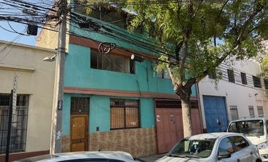 Casa en Venta en Oportunidad inversionistas: Propiedad industrial con uso mixto (Residencial/Bodegaje). Padre Orellana, Maule con Portugal