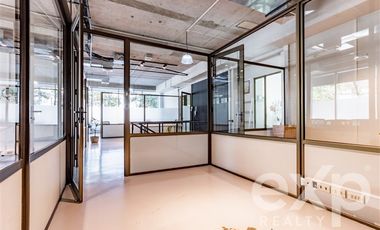 Local Comercial en Venta en Metro Manuel Montt