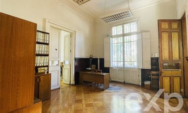 Oficina en Arriendo en Cienfuegos y Erasmo Escala