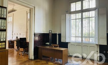 Oficina en Arriendo en Cienfuegos y Erasmo Escala