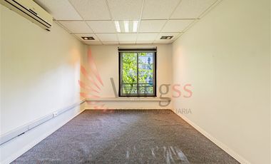 Oficina en Arriendo en Andres Bello / Los Leones - Amplia Oficina