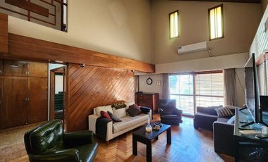 LOTE CON CASA 7 AMBIENTES EN VENTA MONTE GRANDE