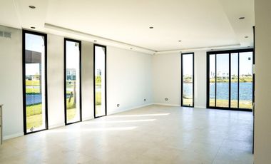 CASA EN VENTA A LA LAGUNA SAN SEBASTIAN