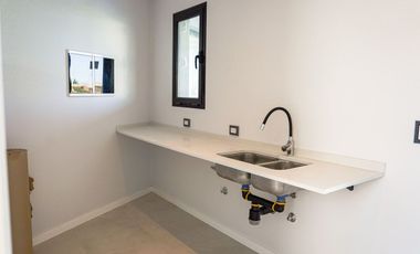 CASA EN VENTA A LA LAGUNA SAN SEBASTIAN
