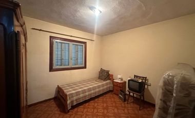 Casa en venta Florencio Varela con local