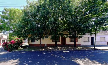 VENTA CASA 3 AMB  RAMOS MEJÍA PATIO TERRAZA PLANO