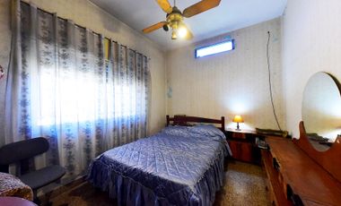 VENTA CASA 3 AMB  RAMOS MEJÍA PATIO TERRAZA PLANO