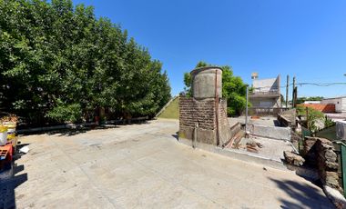 VENTA CASA 3 AMB  RAMOS MEJÍA PATIO TERRAZA PLANO