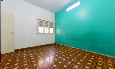 VENTA CASA 3 AMB  RAMOS MEJÍA PATIO TERRAZA PLANO