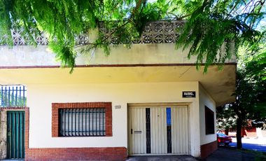 VENTA CASA 3 AMB  RAMOS MEJÍA PATIO TERRAZA PLANO