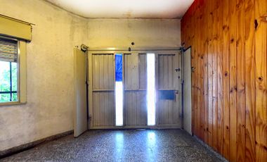 VENTA CASA 3 AMB  RAMOS MEJÍA PATIO TERRAZA PLANO