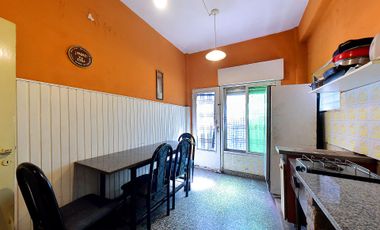 VENTA CASA 3 AMB  RAMOS MEJÍA PATIO TERRAZA PLANO