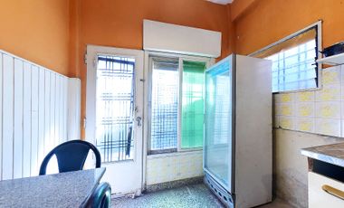 VENTA CASA 3 AMB  RAMOS MEJÍA PATIO TERRAZA PLANO