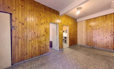 VENTA CASA 3 AMB  RAMOS MEJÍA PATIO TERRAZA PLANO