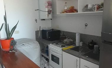 Monoambiente en Ayala 128 - 2do piso - dpto. 