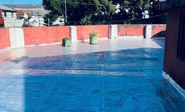 VENTA CASA 5AMB C/COCHERA O LOCAL EN LINIERS
