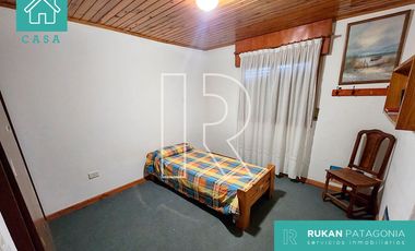 #VentaRUKAN | Casa de 4 Habitaciones | Calle CONSTITUCIÓN | BarrioASTRA| Caleta Olivia.- (APTA CREDITO HIPOTECARIO)