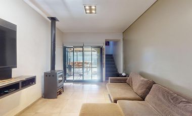 Casa moderna 3 dormitorios parque pileta