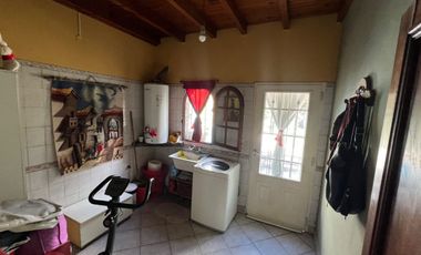 Casa venta Benavidez c/ pileta + depto lote 638 m2