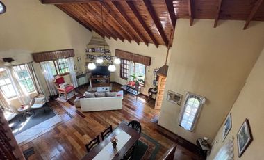 Casa venta Benavidez c/ pileta + depto lote 638 m2