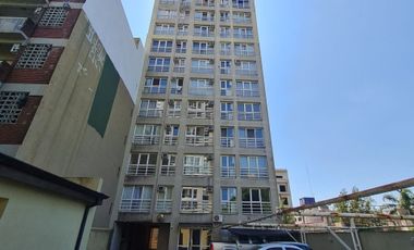 Depto 41mts. Cochera. Apto crédito. Oportunidad!!!
