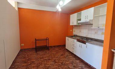 Depto 41mts. Cochera. Apto crédito. Oportunidad!!!