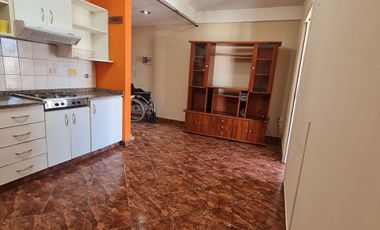 Depto 41mts. Cochera. Apto crédito. Oportunidad!!!