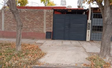 VENTA DE CASA EN LUJAN DE CUYO 3 DORM CON COCHERA