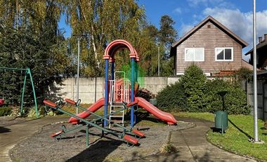 Casa en Arriendo en Zenteno con avenida Francia