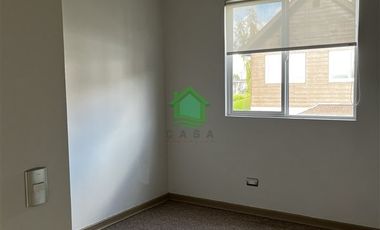 Casa en Arriendo en Zenteno con avenida Francia