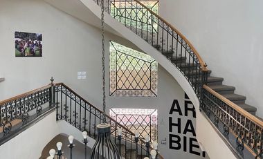Venta de casa en Lomas de Chapultepec
