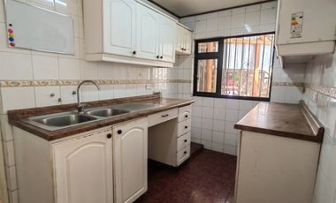 ARRIENDO ESTUPENDA CASA EN CENTRO DE VIÑA