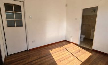 ARRIENDO ESTUPENDA CASA EN CENTRO DE VIÑA