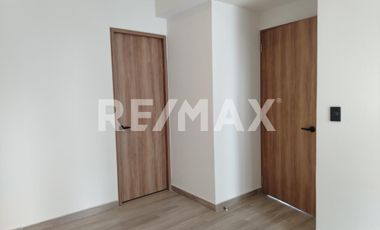 SE RENTA DEPARTAMENTO NUEVO EN PLAZA COSMOPOL - (3)