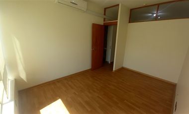 Oficina en Arriendo en Cantagallo/ San Francisco de Asís