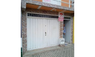 SE VENDE APARTAMENTO EN EL BARRIO GRANADA MONTERA CÓRDOBA