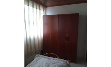 SE VENDE APARTAMENTO EN EL BARRIO GRANADA MONTERA CÓRDOBA